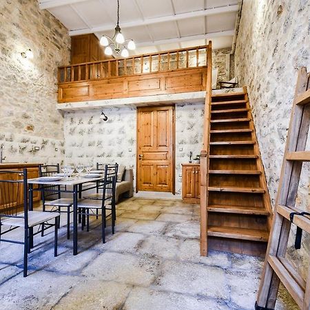 Stone Living Symi Central Apartments エクステリア 写真