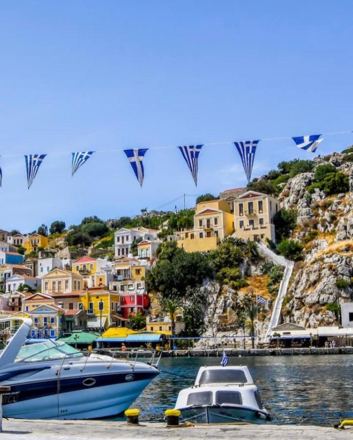 Stone Living Symi Central Apartments エクステリア 写真