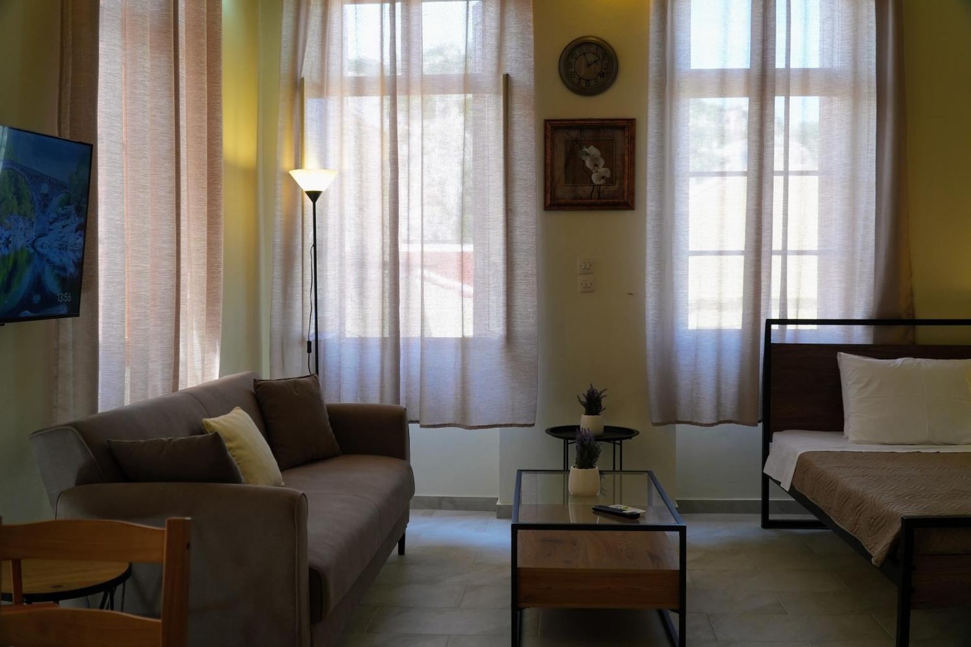 Stone Living Symi Central Apartments エクステリア 写真