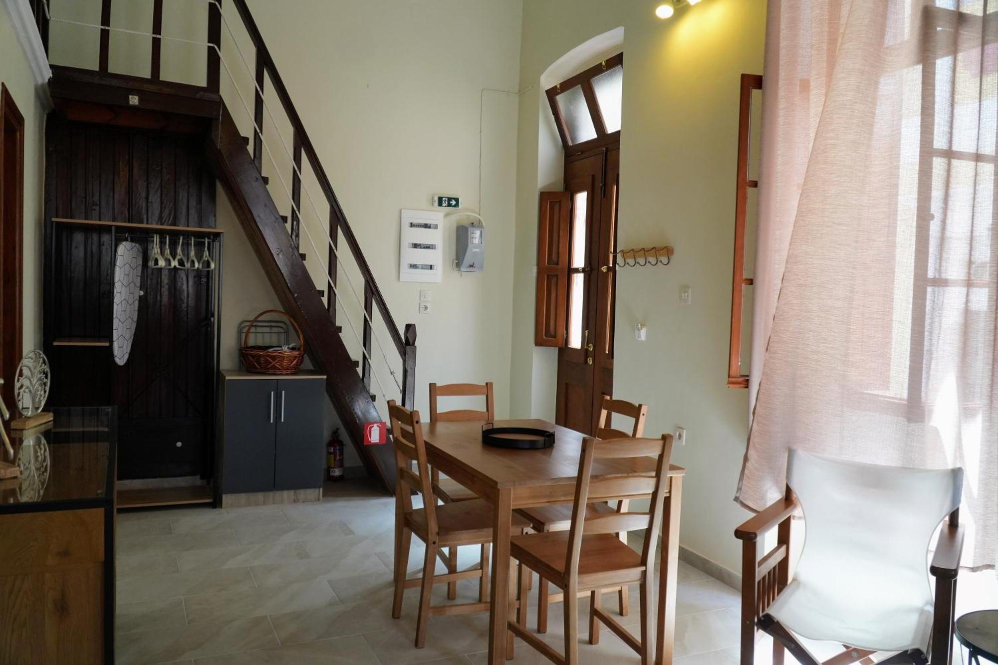 Stone Living Symi Central Apartments エクステリア 写真